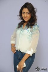 Madhu Shalini at Ala Ela Movie Special Show